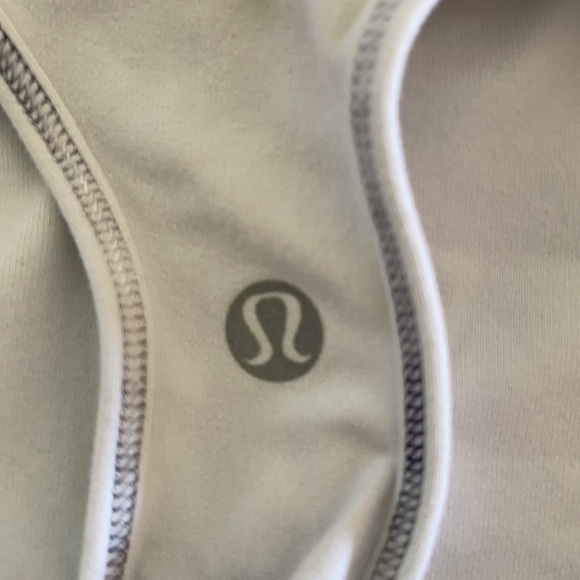 Lululemon Racer Back Tank Top 🥰🥰 - Picture 3 of 3
